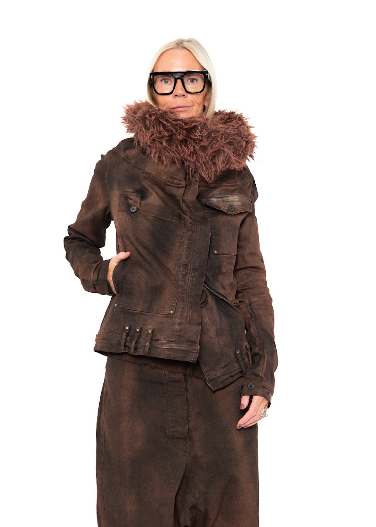 FITTED FAUX FUR-TRIM DENIM JACKET