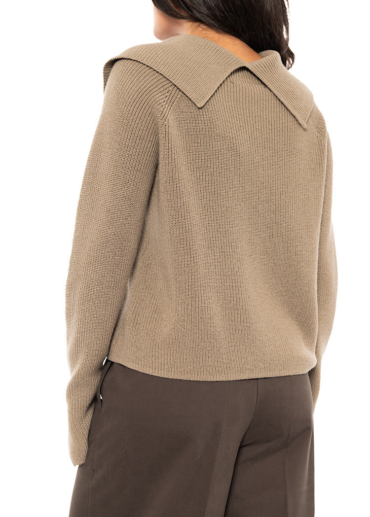 OPEN COLLAR MERINO WOOL PULLOVER