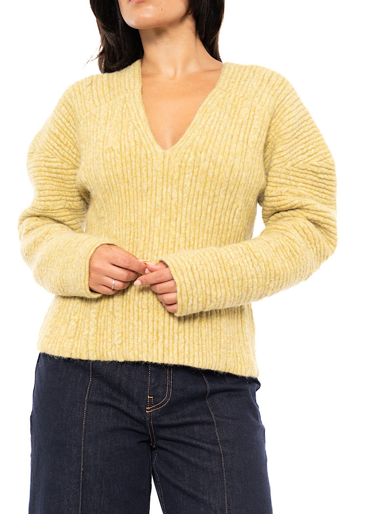 SCULPTURAL ALPACA WOOL BLEND PULLOVER