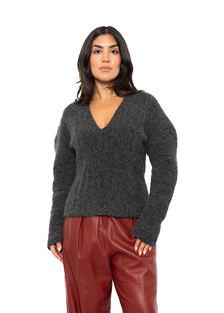 SCULPTURAL ALPACA WOOL BLEND PULLOVER