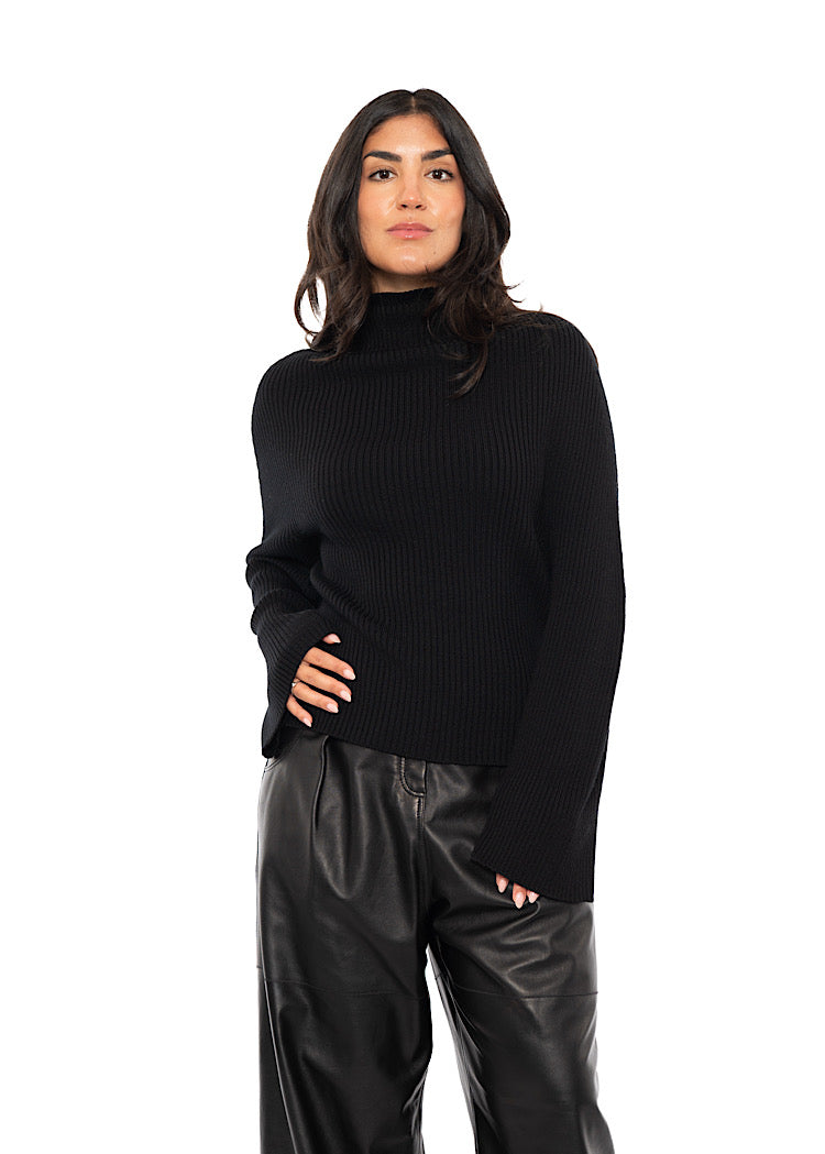 MERINO WOOL KNITTED PULLOVER