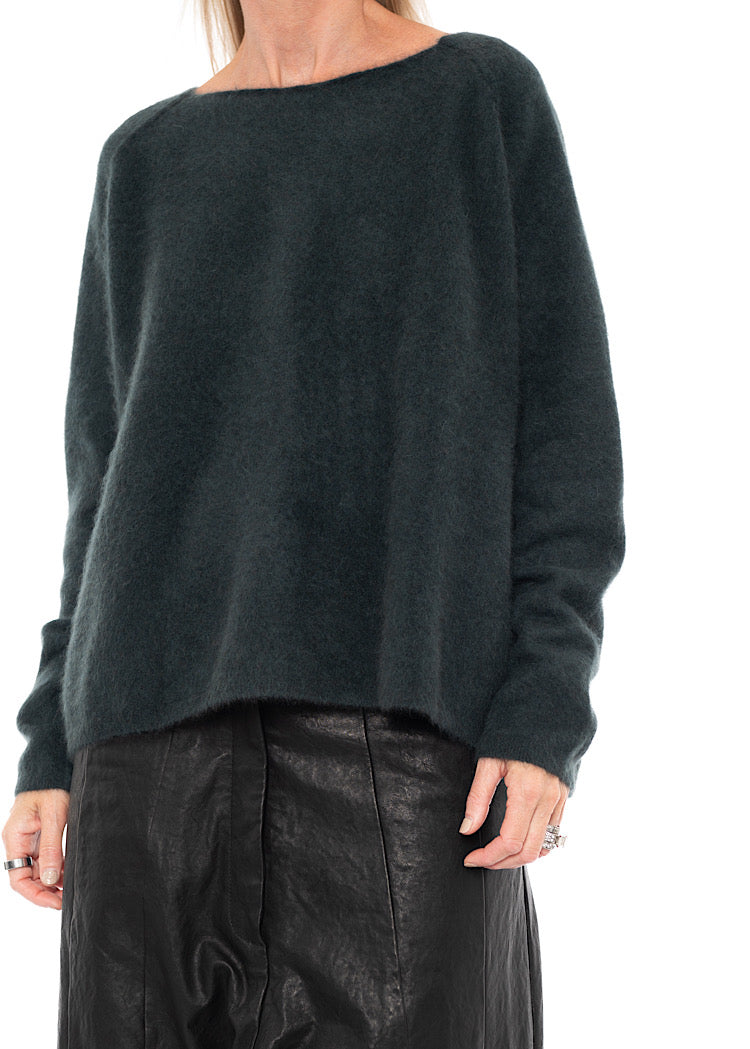 SIGNATURE RACCOON HAIR KNIT