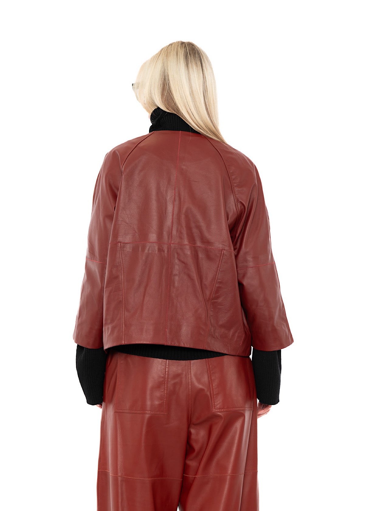 SIGNATURE LEATHER JACKET