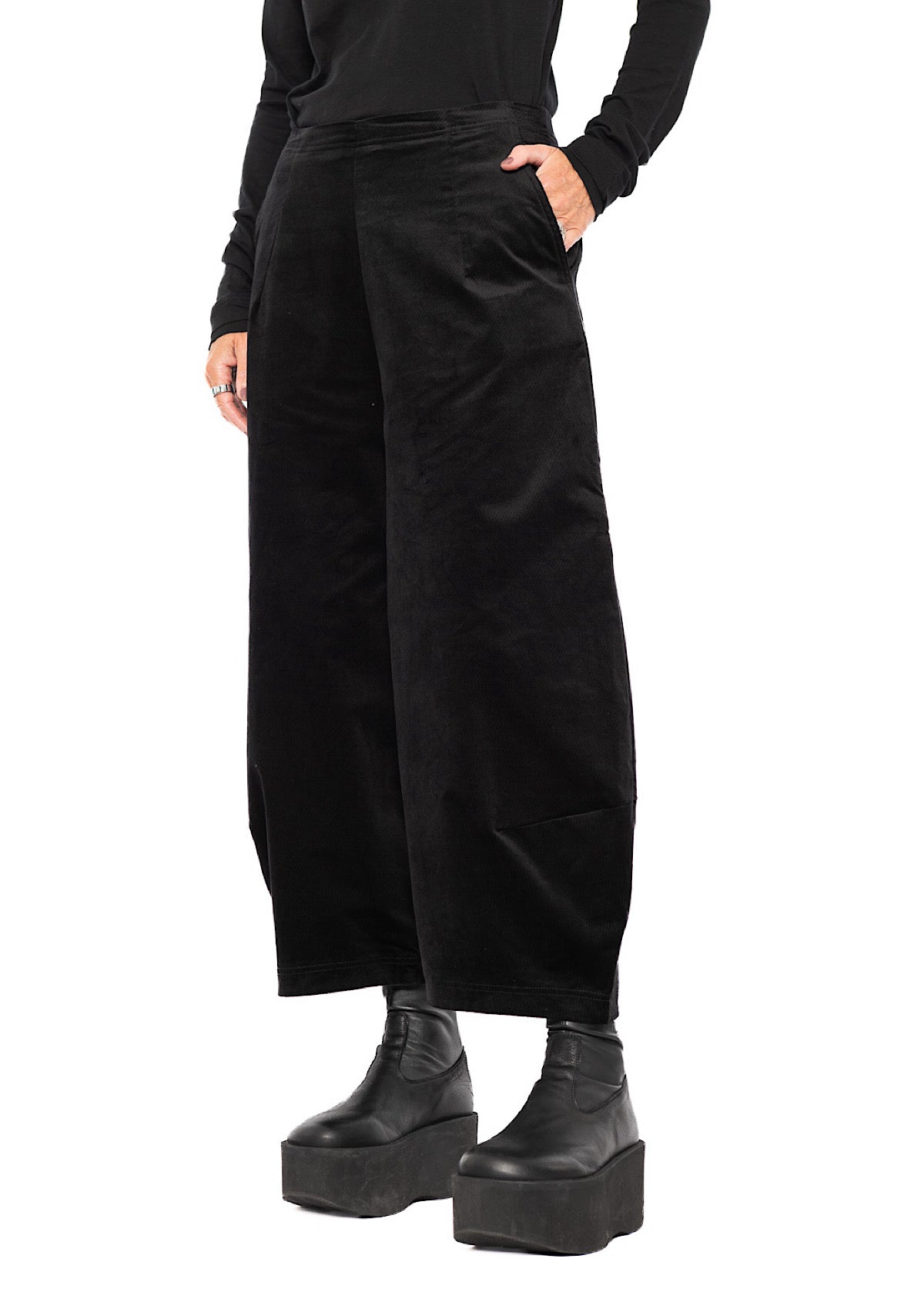 STRETCH-VELVET BALLOON TROUSER