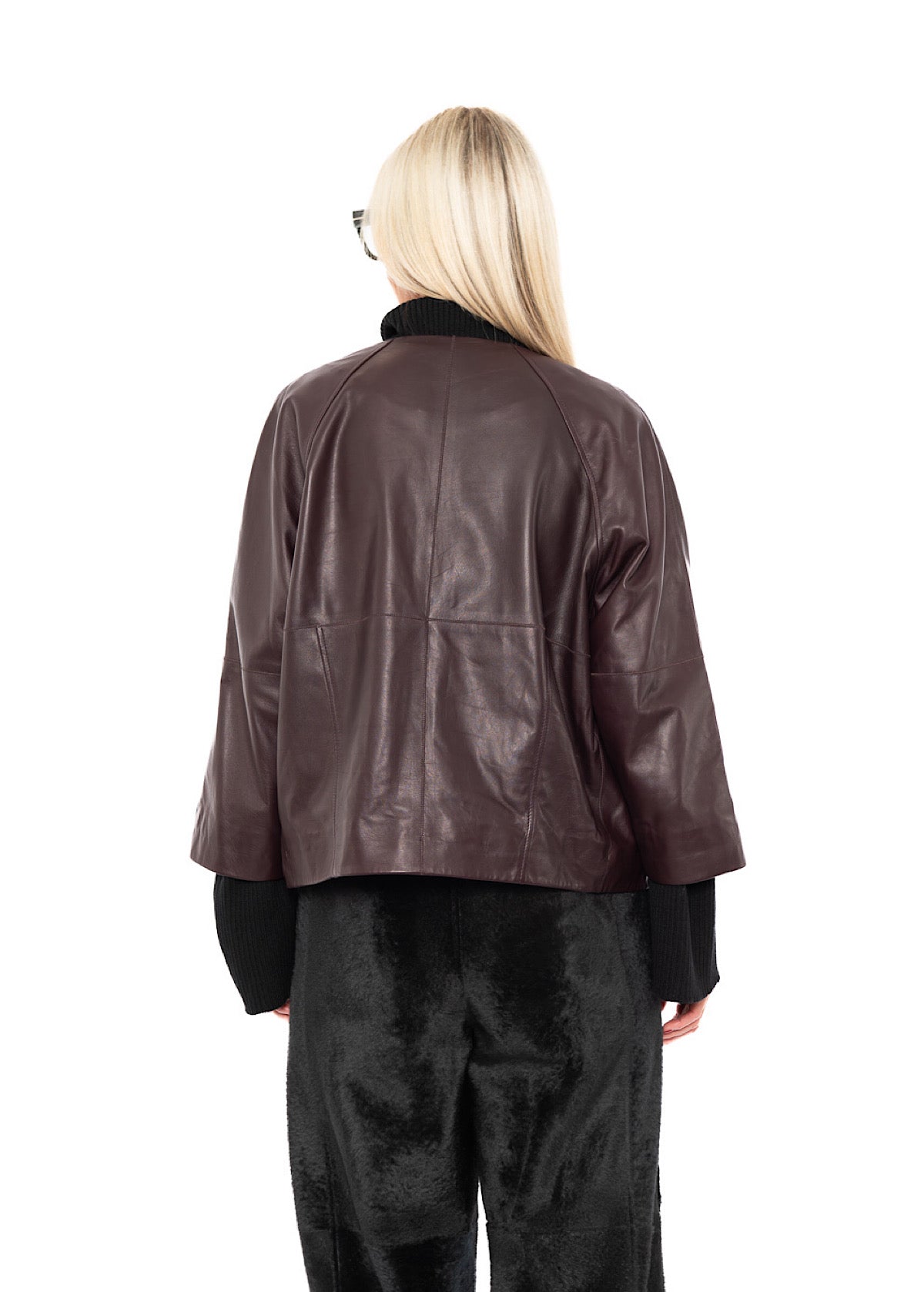SIGNATURE LEATHER JACKET
