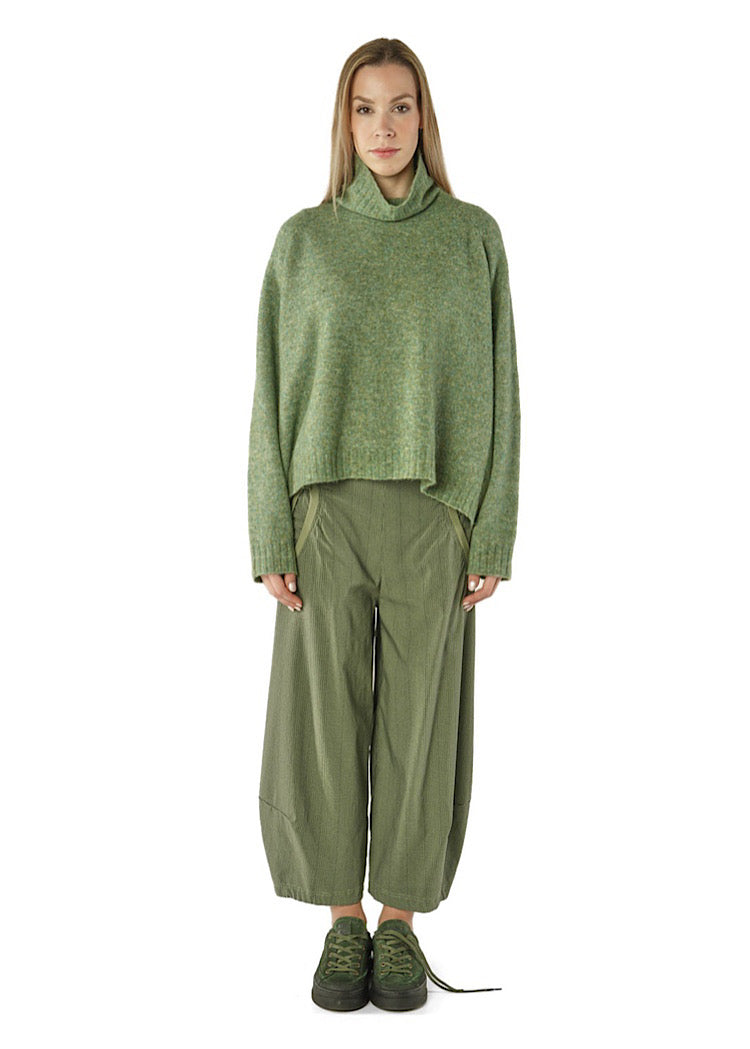 BRUSHED MÉLANGE KNITTED PULLOVER *BLACK* (Shown in LAVA MELANGE)