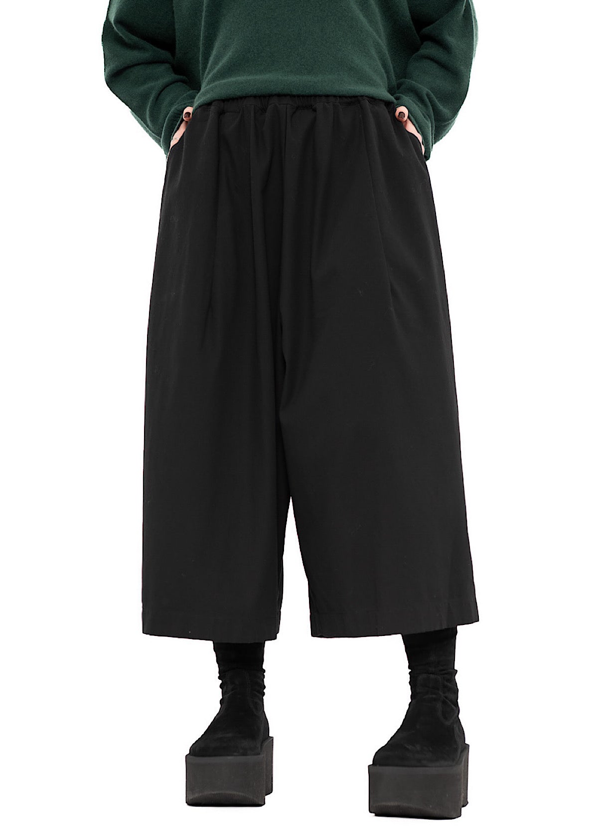 CROPPED WIDE LEG COTTON TROUSER