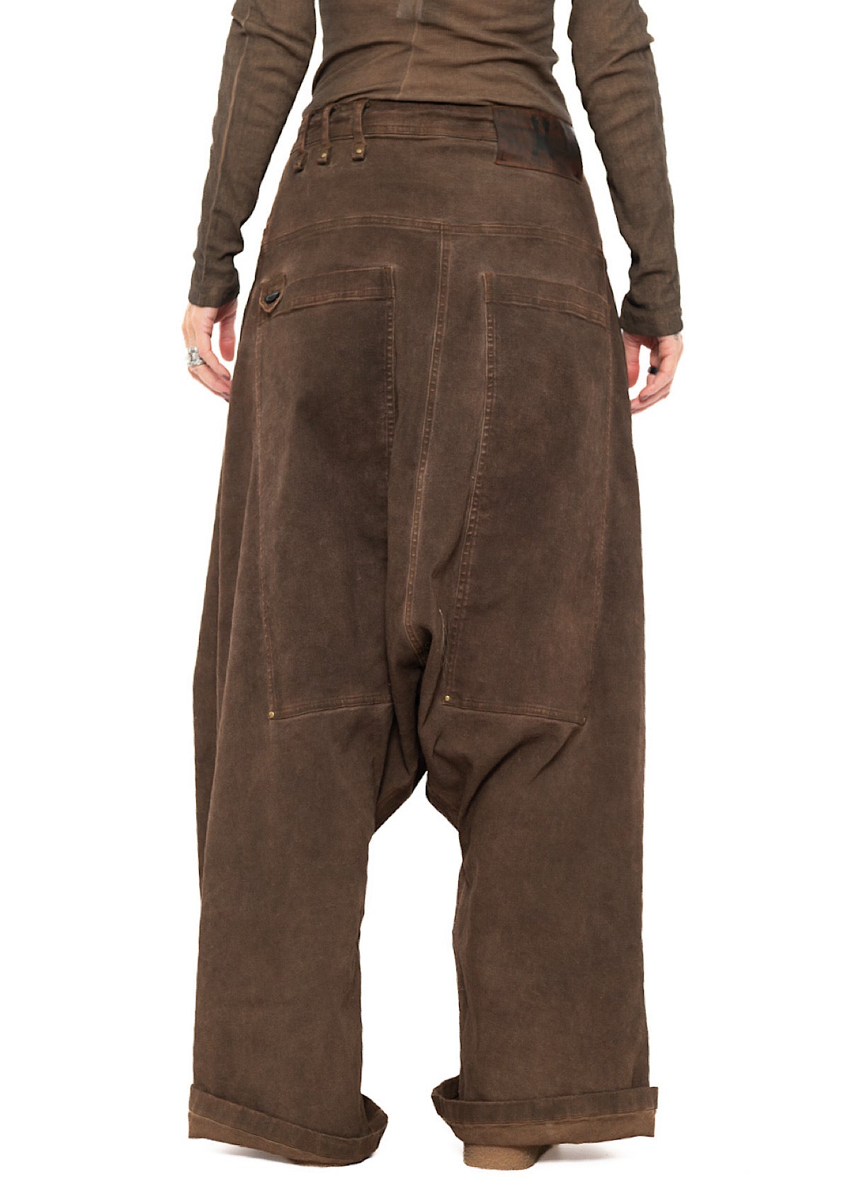 GARMENT-DYED OVERSIZED DENIM TROUSER