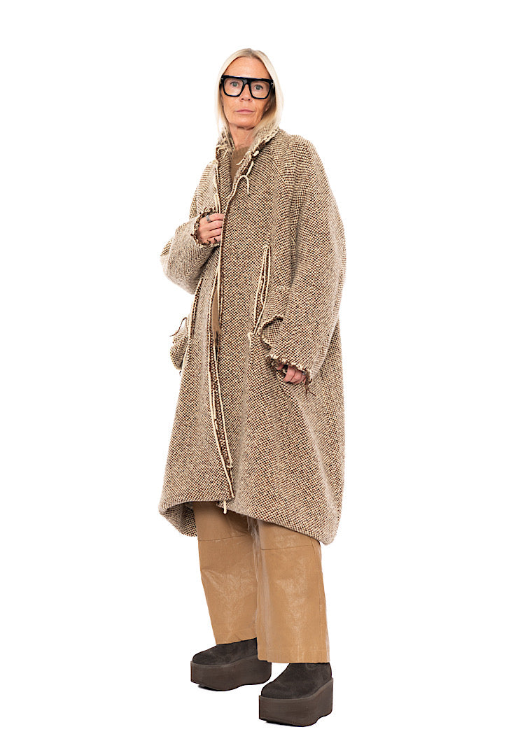 OVERSIZED DISTRESSED CHECK WOOL COAT