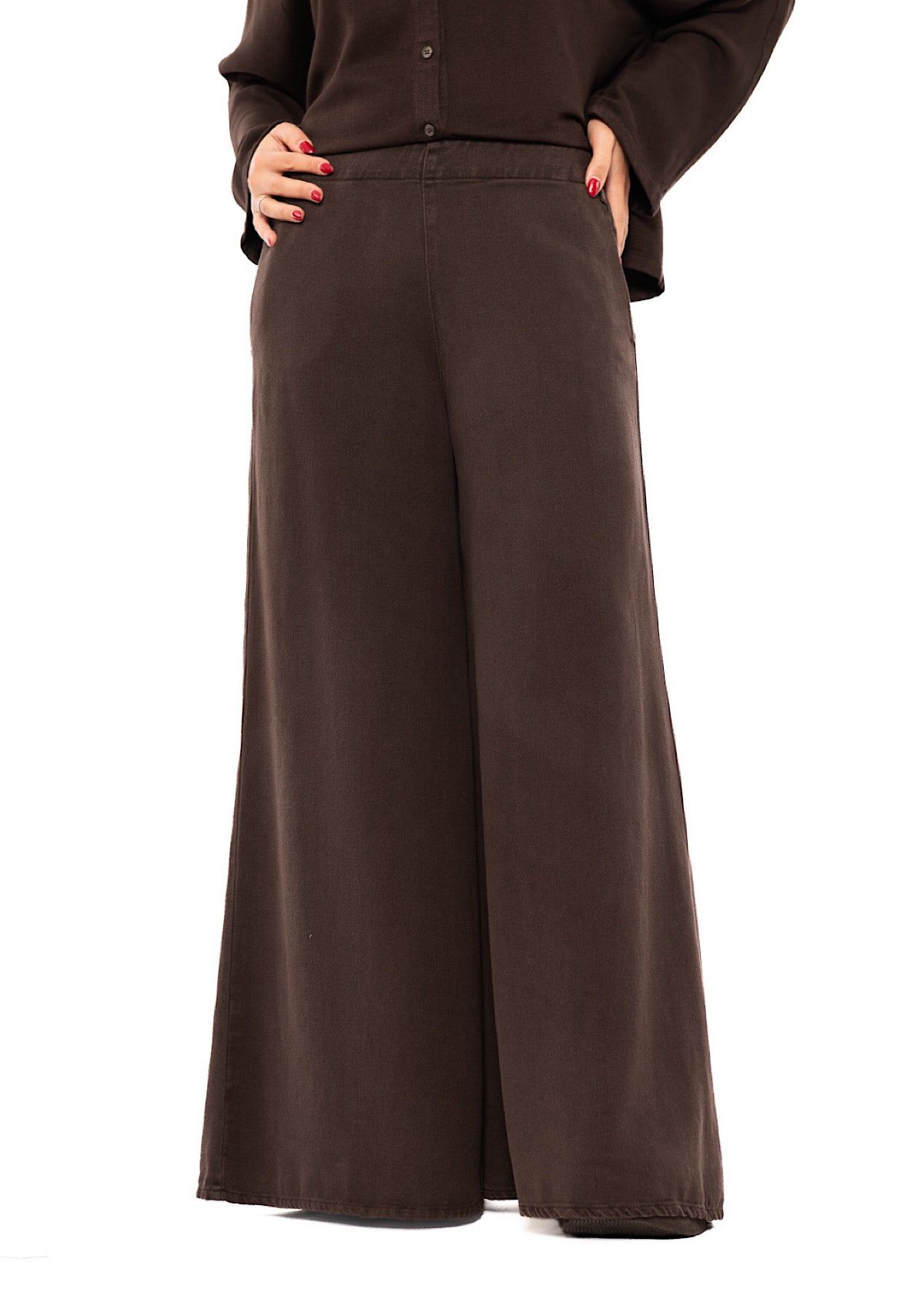 HIGH-WAISTED WIDE LEG TROUSER
