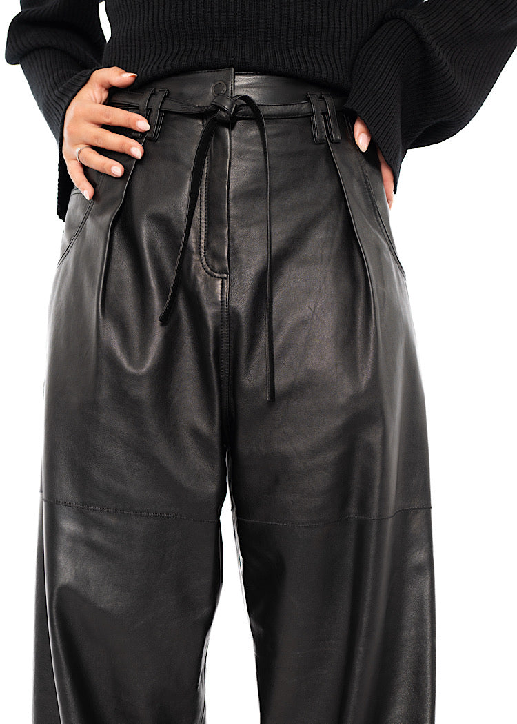 RELAXED WIDE LEG LEATHER TROUSER