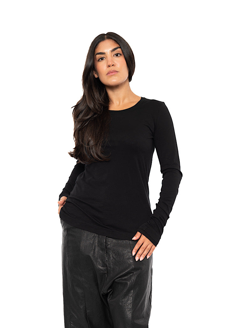 LONG SLEEVE ESSENTIAL T-SHIRT