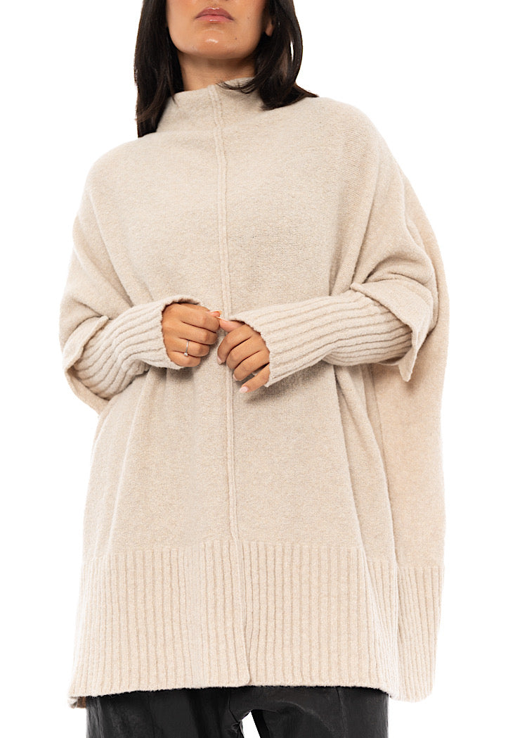 OVERSIZED KNITTED TUNIC