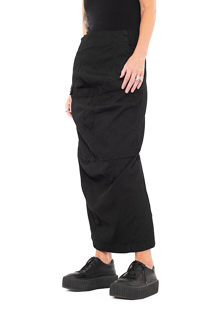 SIGNATURE STRETCH-FIT SKIRT