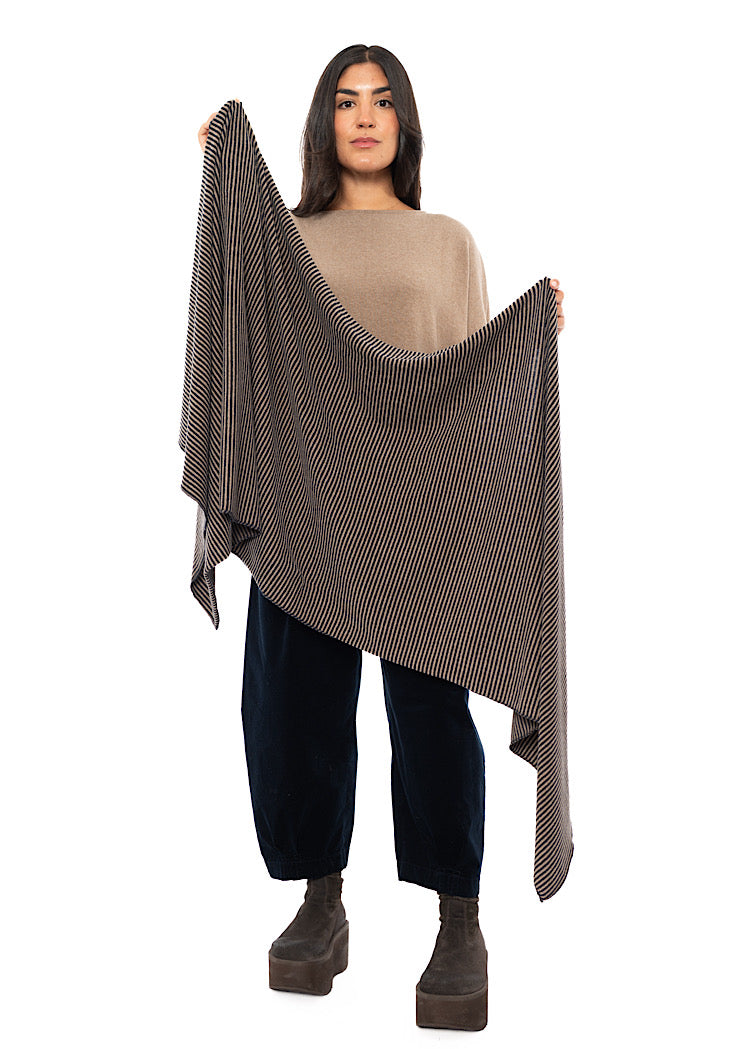 SIGNATURE STRIPED SEGOVIA SCARF