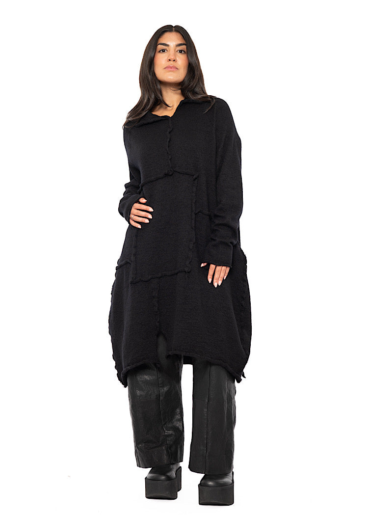 OVERSIZED WOOL KNITTED DRESS