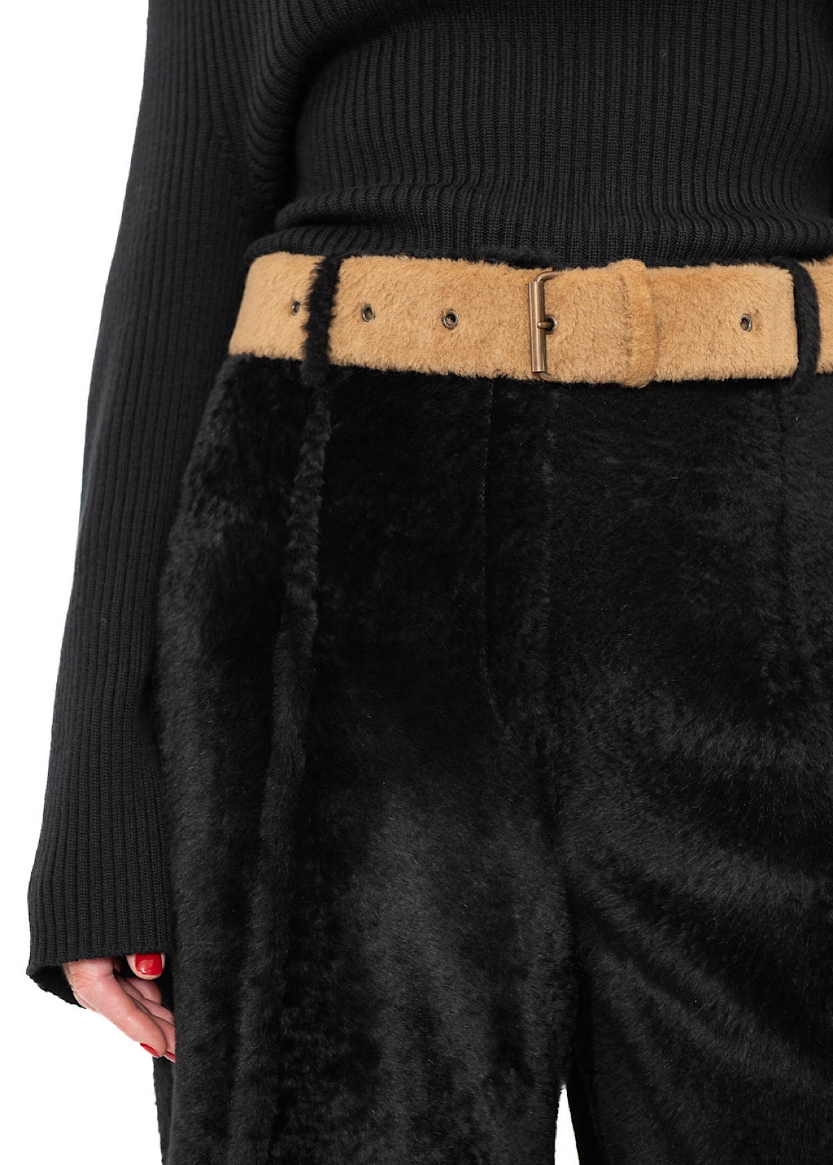 FUR-FINISHED LEATHER BELT