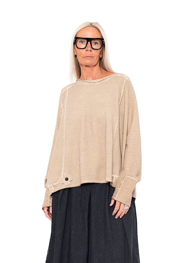 CLASSIC RELAXED BOXY PULLOVER