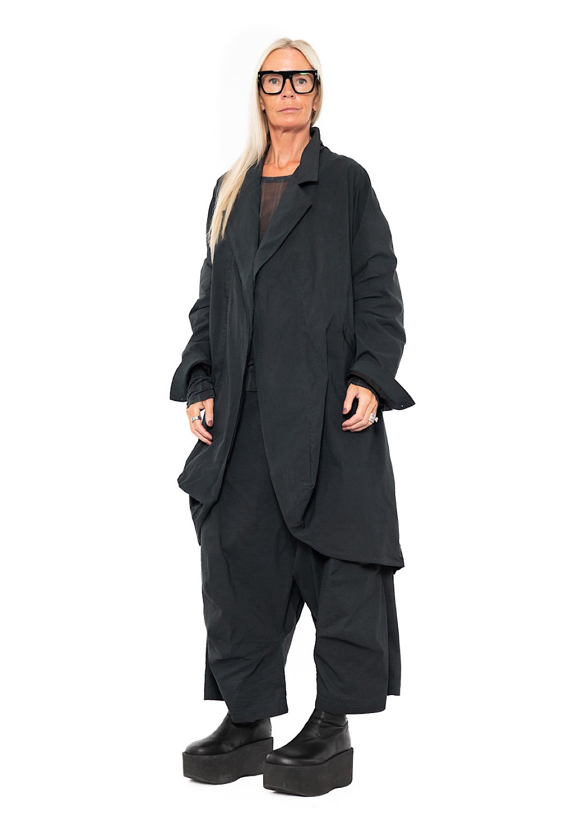 SIGNATURE OVERSIZED COAT