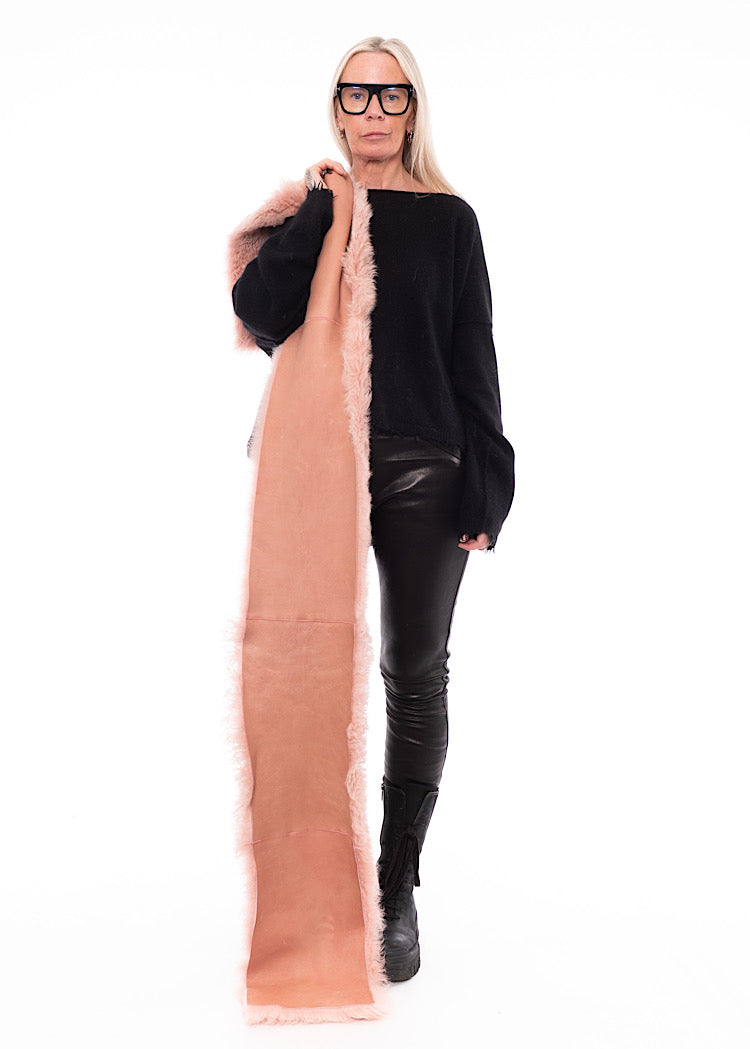 DOM GOOR LONG FUR SCARF