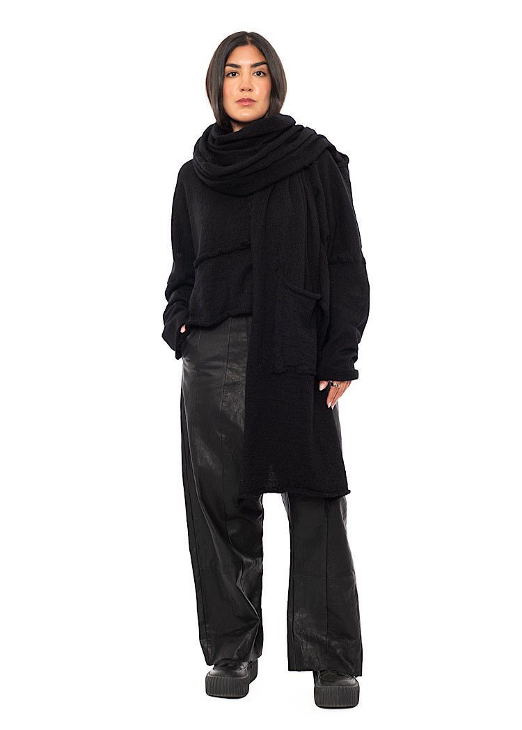 BOILED WOOL POCKET SCARF