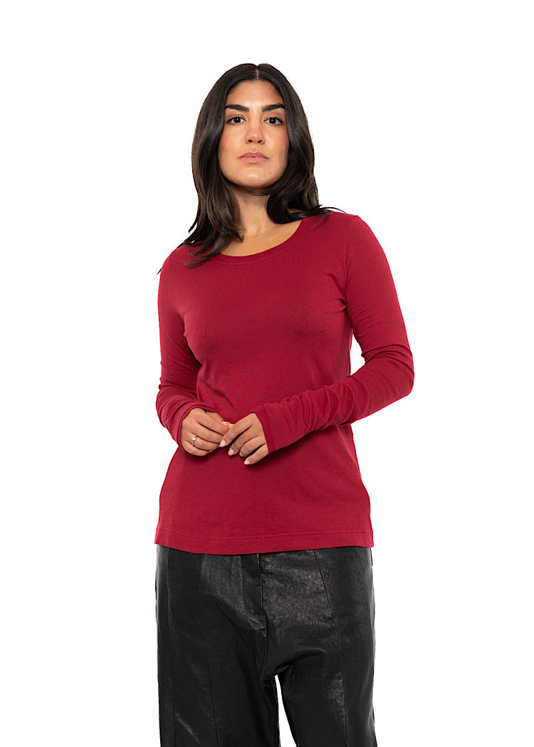 LONG SLEEVE ESSENTIAL T-SHIRT