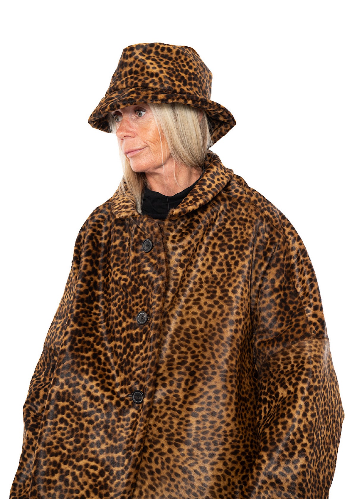 LEOPARD LEATHER HAT