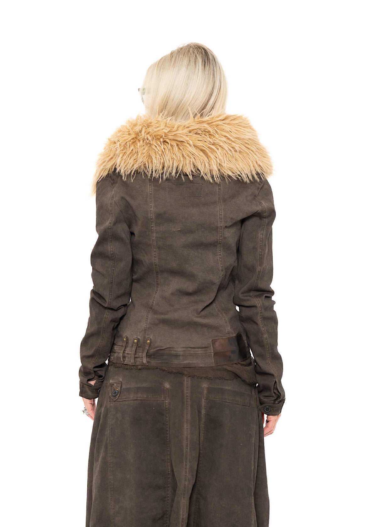 FITTED FAUX FUR-TRIM DENIM JACKET