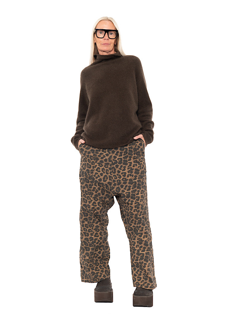 SIGNATURE RACCOON FUNNEL NECK KNIT