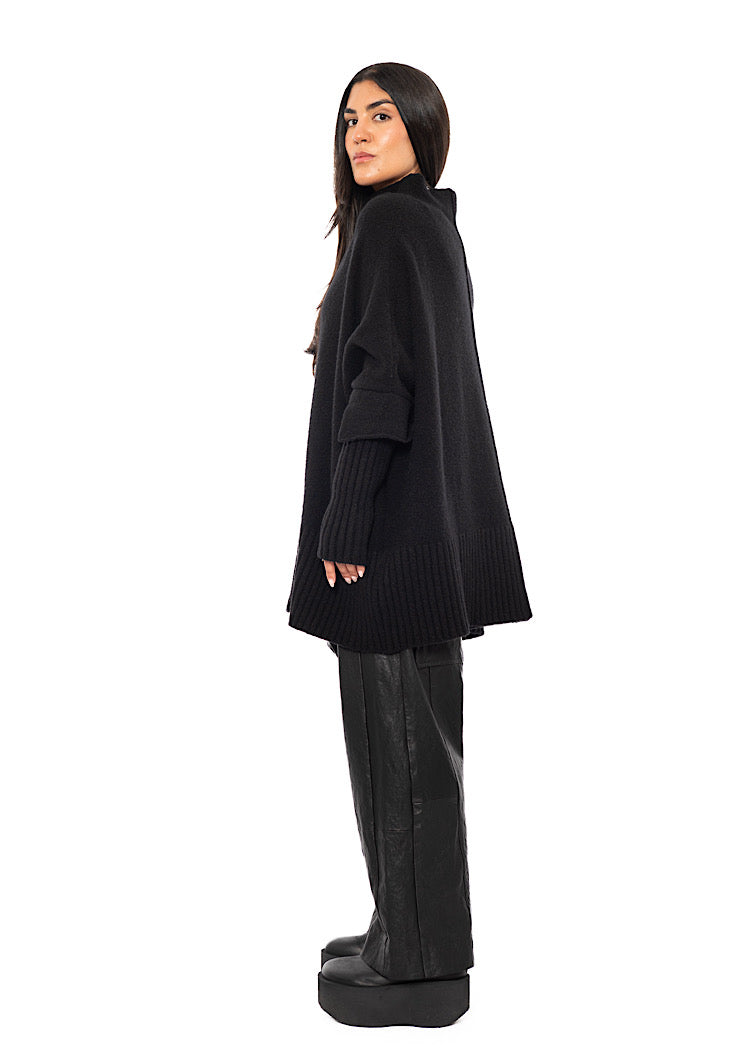 OVERSIZED KNITTED TUNIC