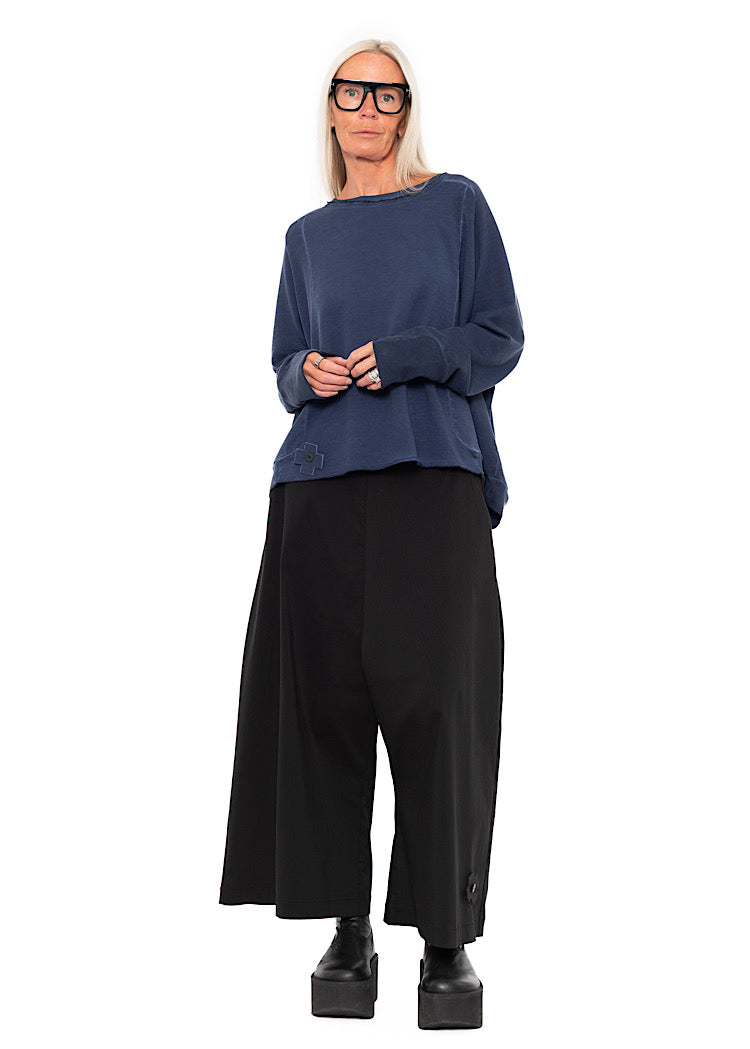 CLASSIC RELAXED BOXY PULLOVER