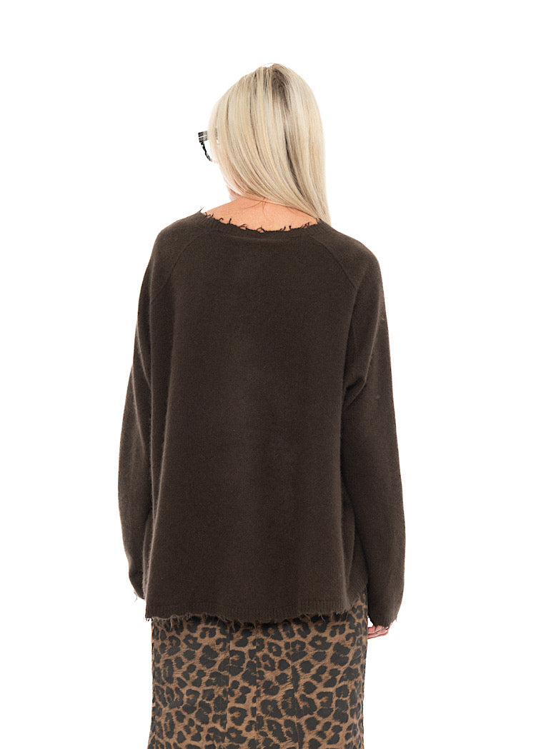 DISTRESSED MERINO RACCOON PULLOVER