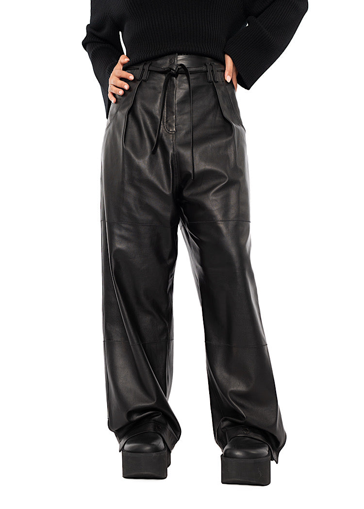 RELAXED WIDE LEG LEATHER TROUSER