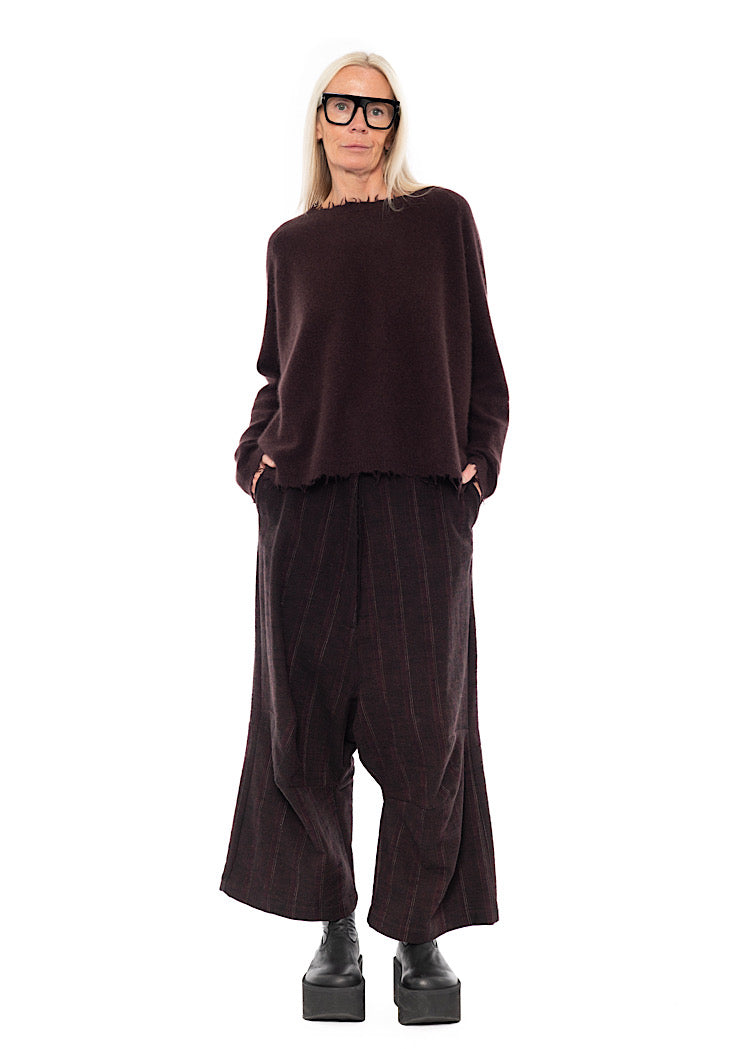 DISTRESSED MERINO RACCOON PULLOVER