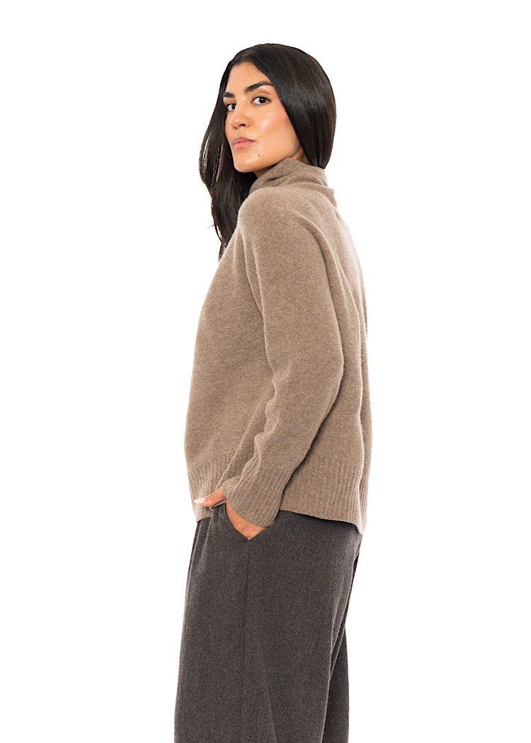 RELAXED FINE WOOL TURTLENECK PULLOVER