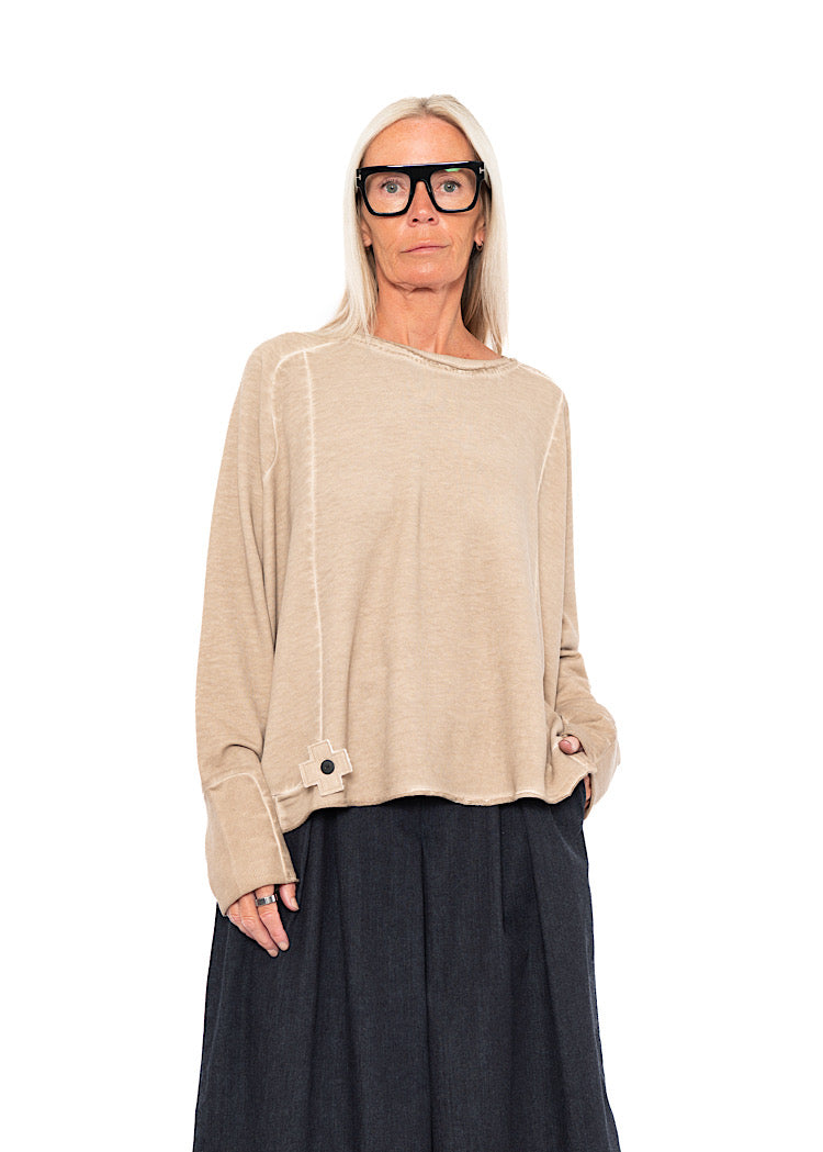 CLASSIC RELAXED BOXY PULLOVER