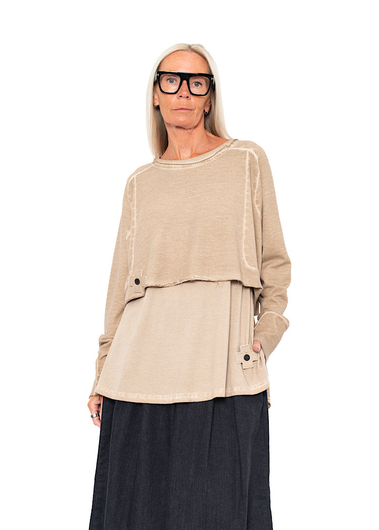 CROPPED LENGTH DISTRESSED PULLOVER