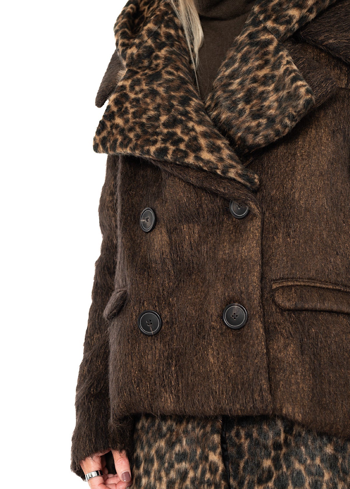 OVERSIZED LONG-HAIR WOOL JACKET WITH DETACHABLE LEOPARD COLLAR