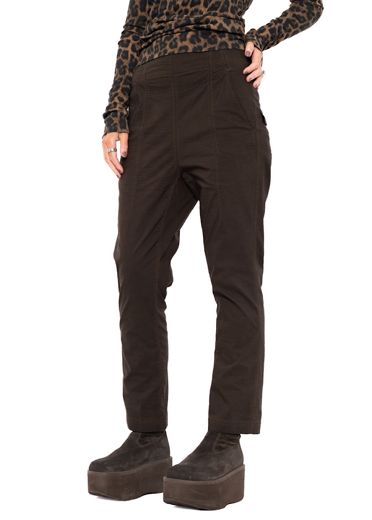 TAPERED PINSTRIPE STRETCH TROUSER