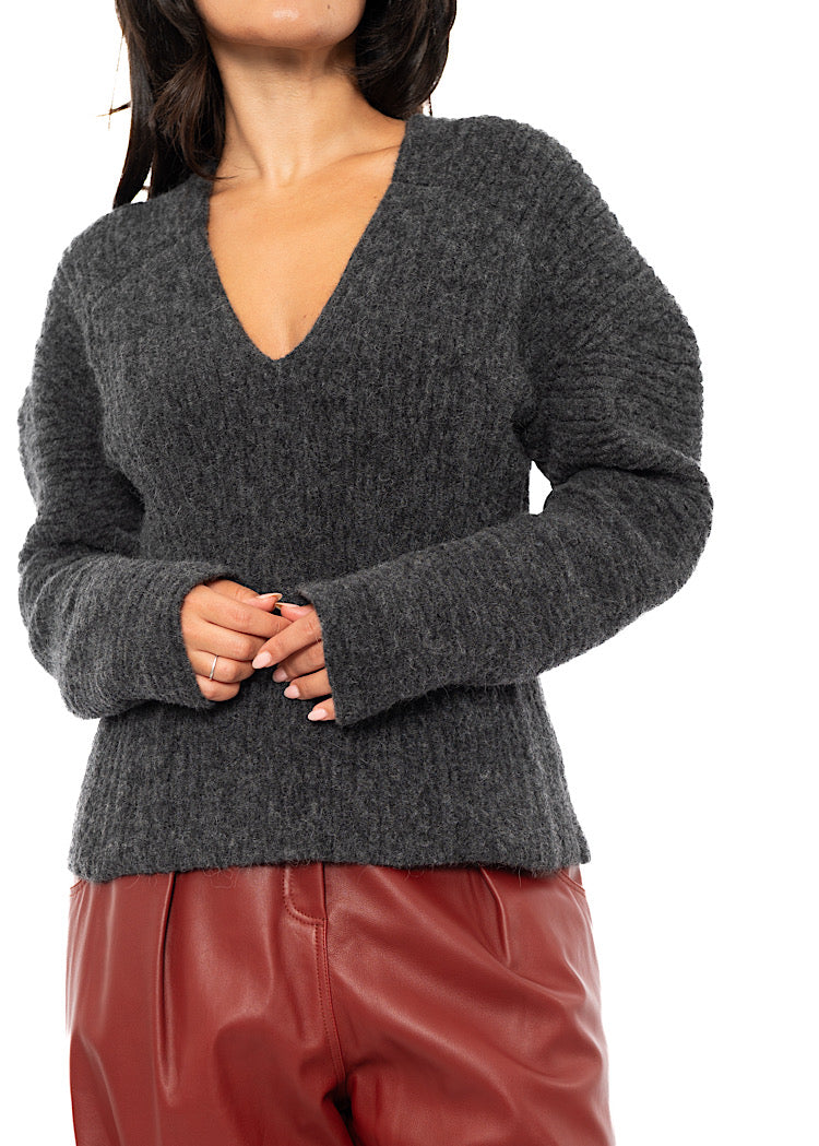 SCULPTURAL ALPACA WOOL BLEND PULLOVER