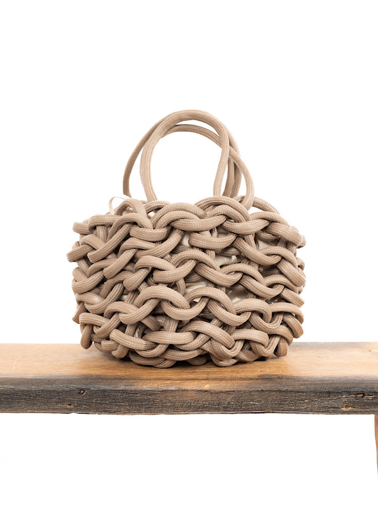 JULIA BAG *BLACK* (SHOWN IN CAPPUCCINO)