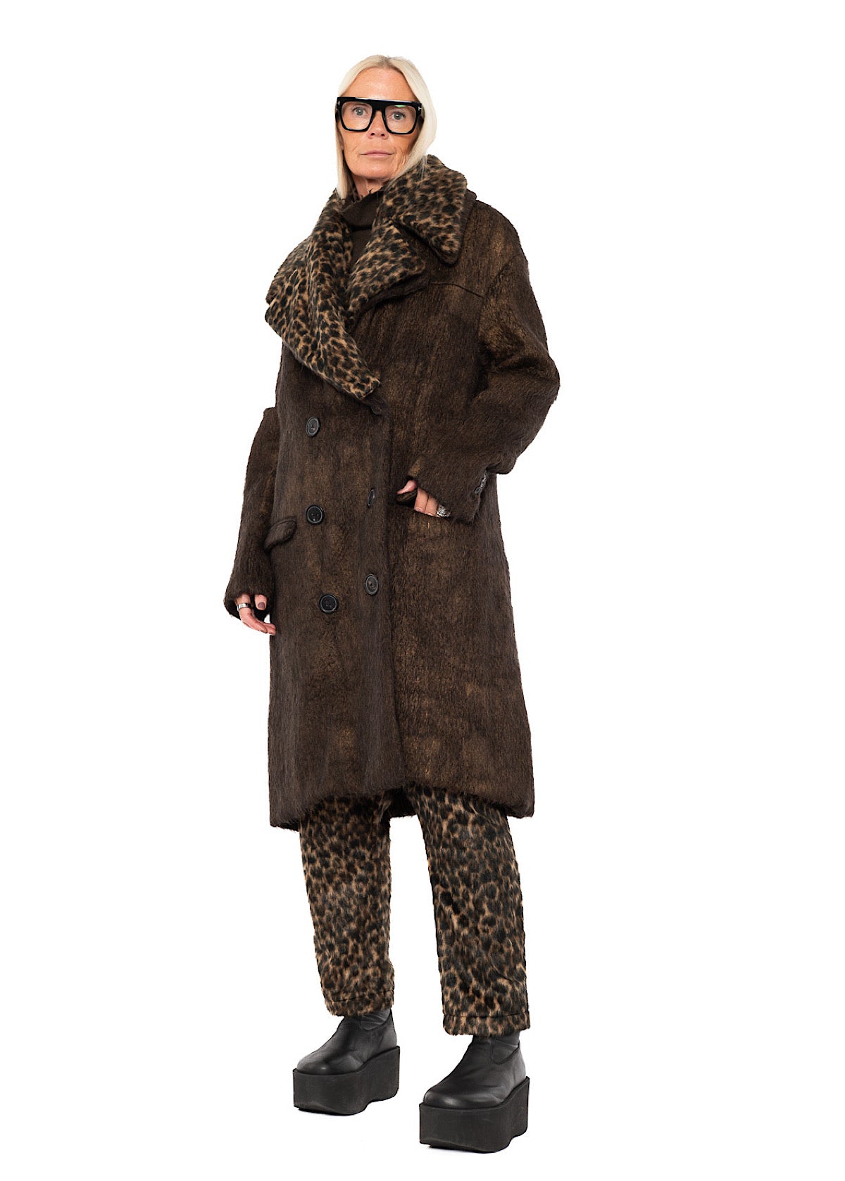 OVERSIZED LONG-HAIR WOOL COAT WITH DETACHABLE LEOPARD COLLAR