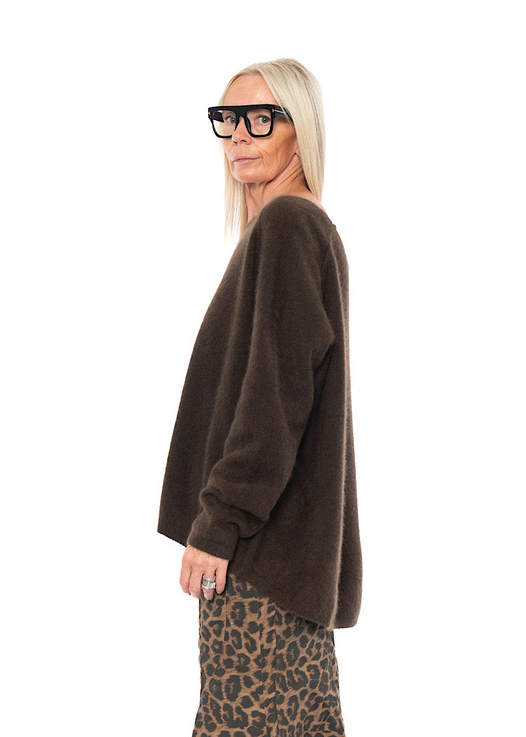 SIGNATURE RACCOON HAIR KNIT