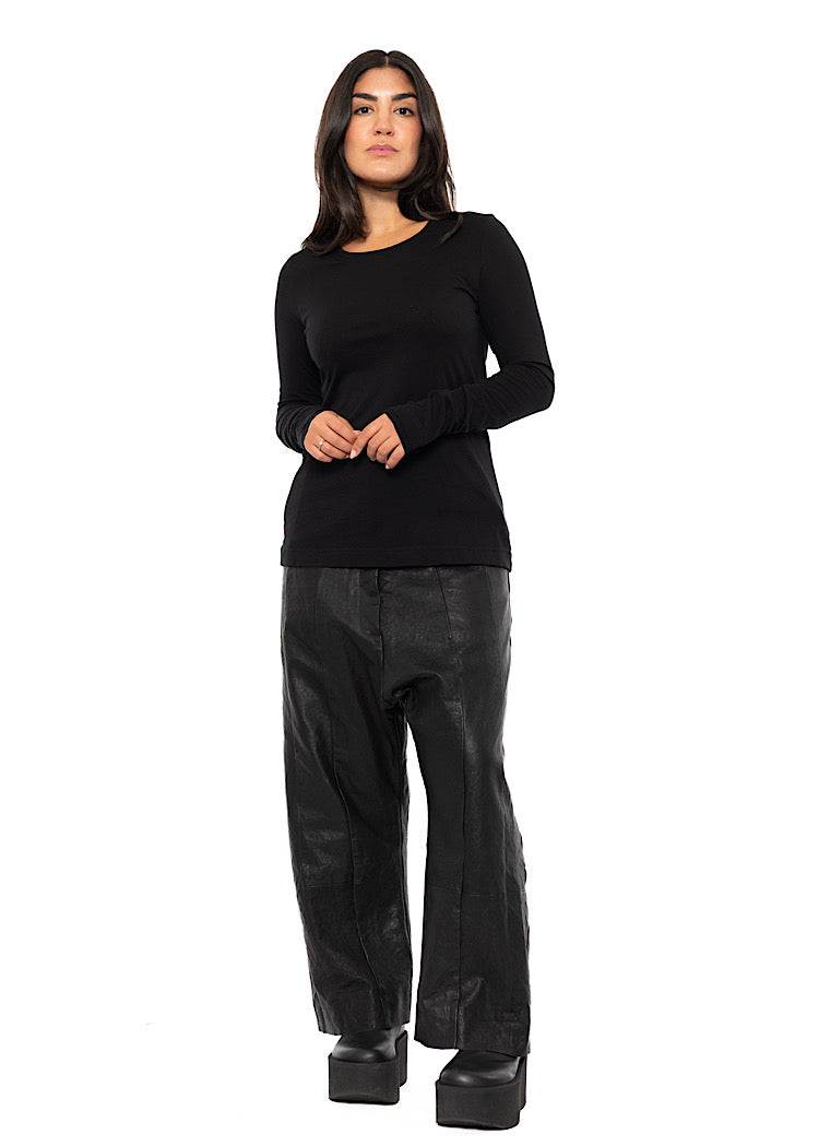 LONG SLEEVE ESSENTIAL T-SHIRT