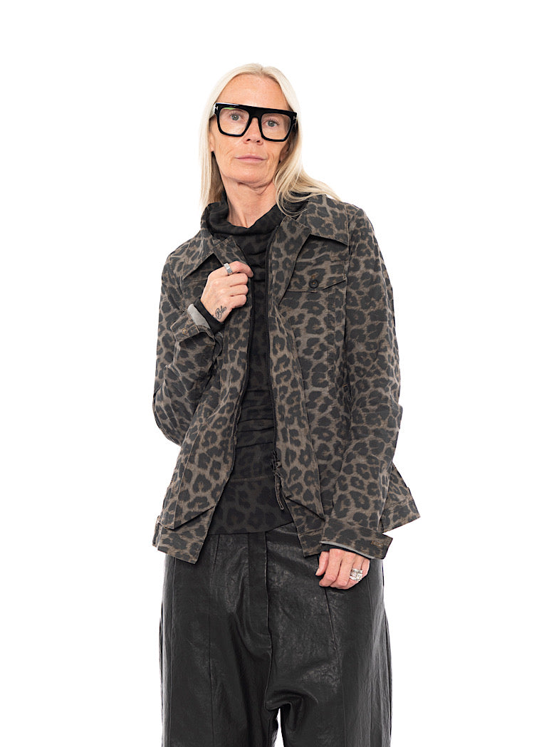 LEOPARD PRINT STRETCH JACKET