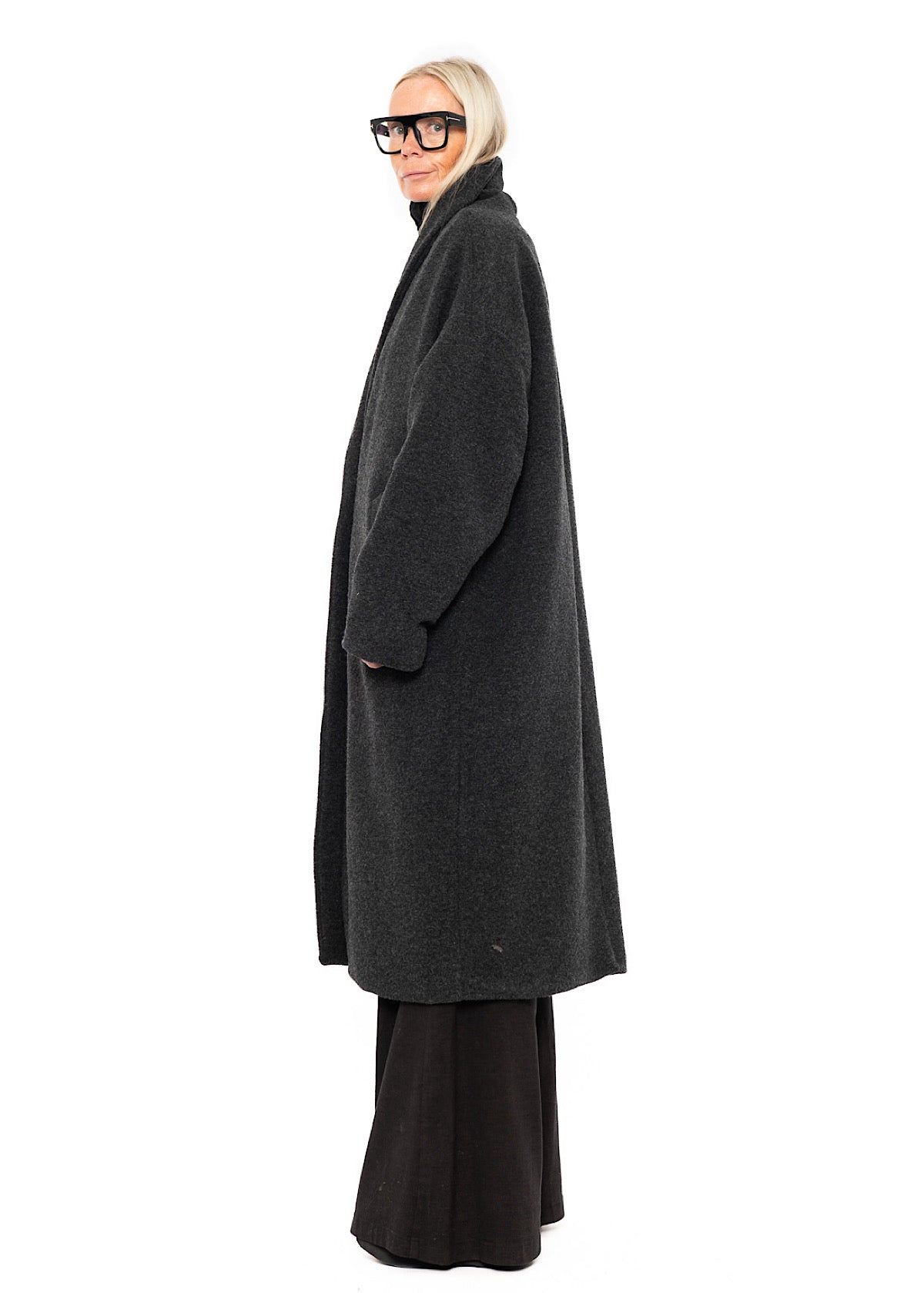 WOOL-BLEND COAT WITH SCARF