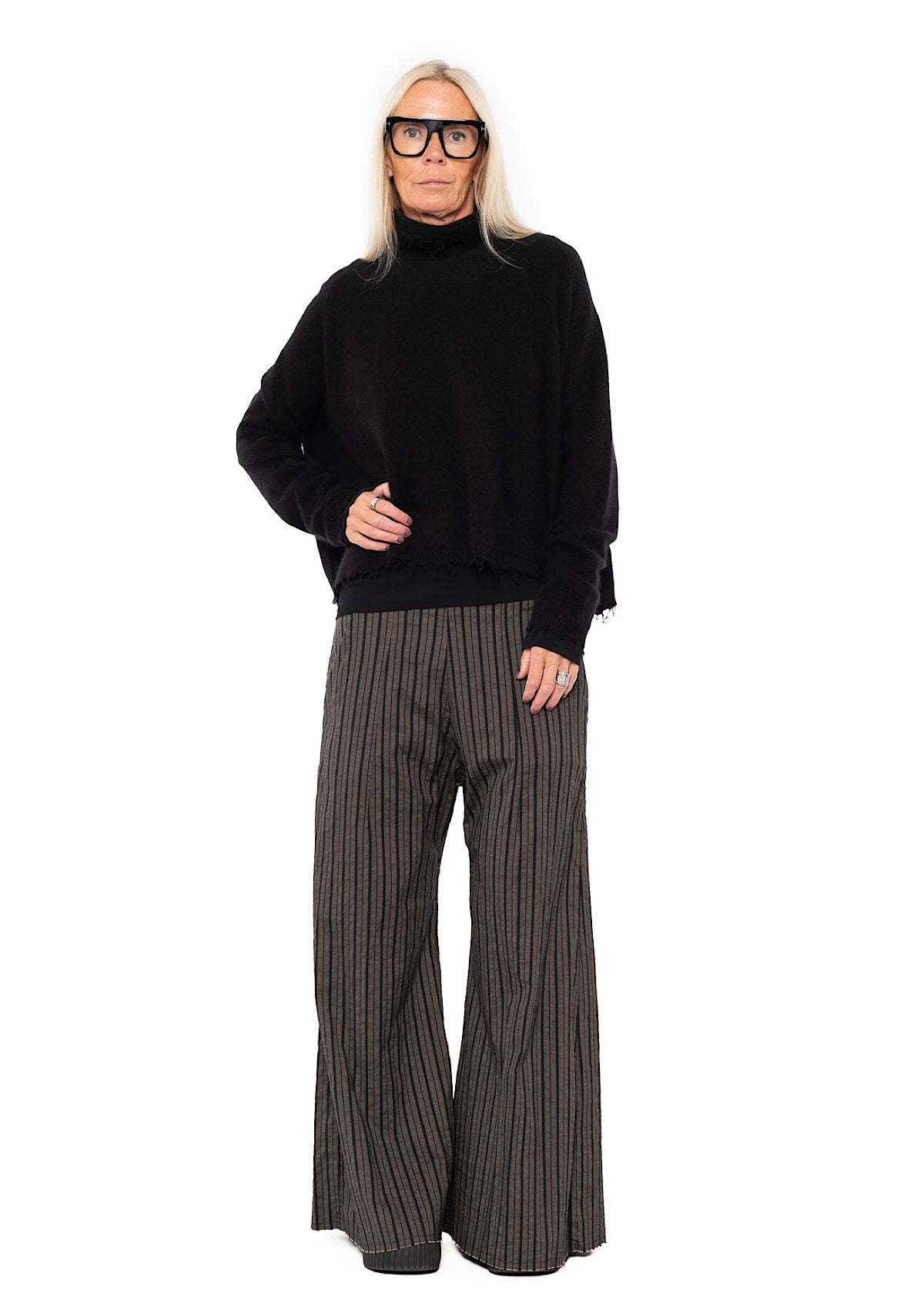 STRIPED FLARED WIDE-LEG TROUSER