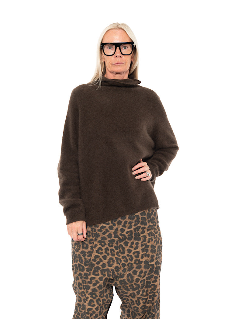 SIGNATURE RACCOON FUNNEL NECK KNIT