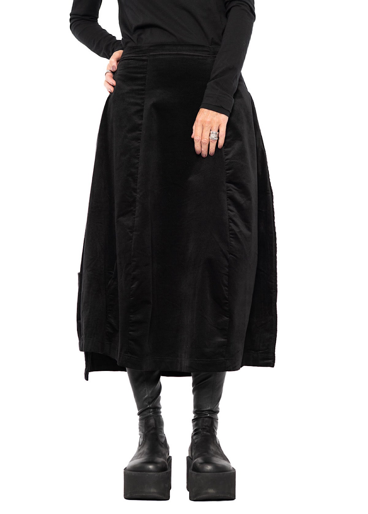 STRETCH-VELVET BALLOON SKIRT