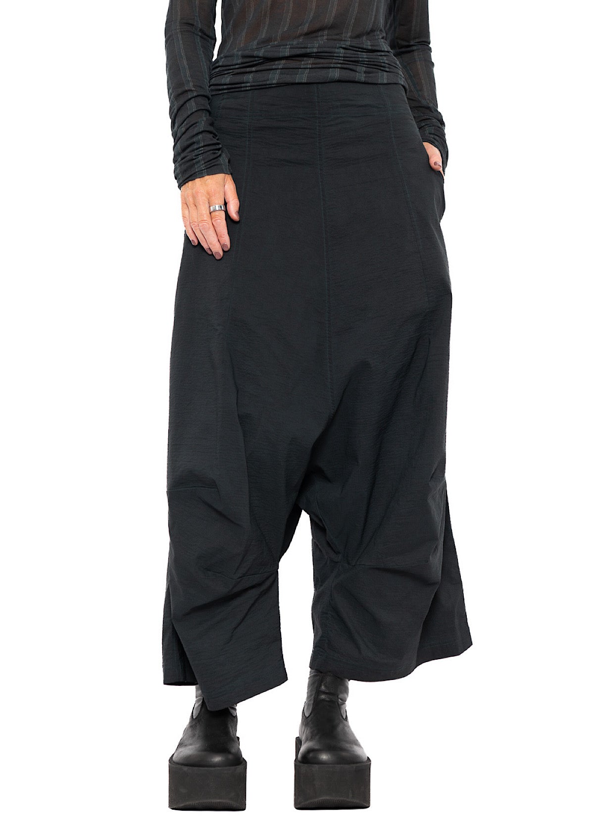 SIGNATURE DROP CROTCH STRETCH TROUSER